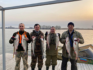 Астраханская рыбалка в апреле